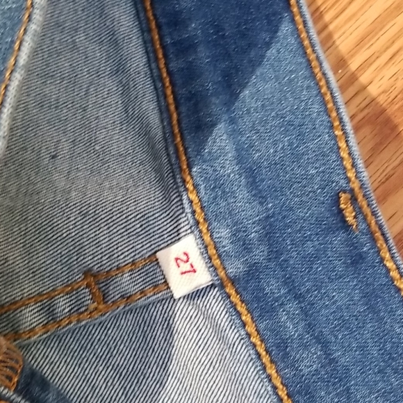 Levi's shorts 27 - Picture 4 of 8